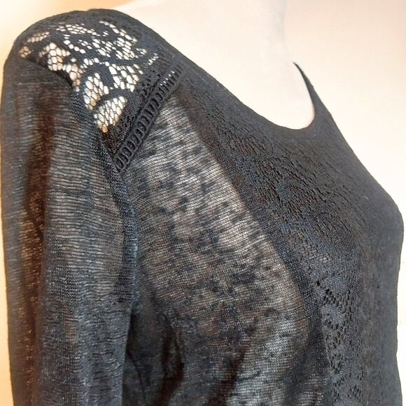 EYESHADOW SIZE M BLACK SHEER KNIT WITH LACE TRIM LONG SLEEVE TOP - Picture 2 of 11